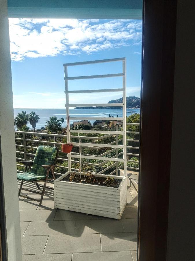 Lube Beach Home Letojanni Εξωτερικό φωτογραφία
